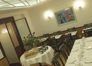 ***  Hotel Opera D'Antin Paris France
