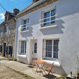 https://maison-de-ville-entiere-2-chambres-4-personnes.inbrittany.com